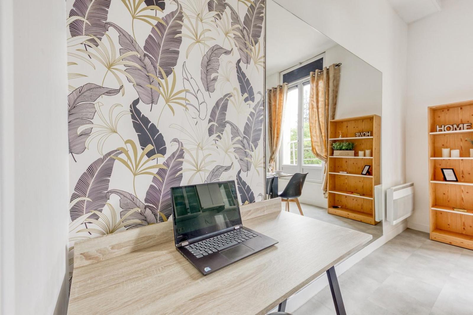 Le Cocon: Cinematic Comfort Near Paris Cachan Exterior photo